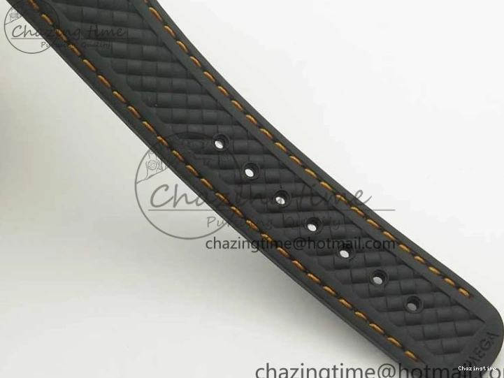 0411 SmoothTexture Aqua Terra 150M Master Chronometers VSF 1:1 Best Edition White Dial Orange Hand on Black Rubber Strap A8900 Super Clone 8011